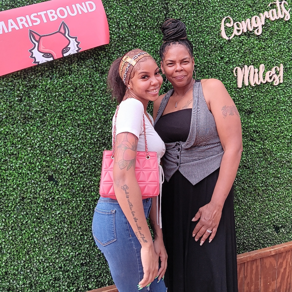 Meet your Posher, Telessa